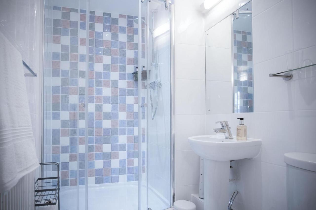 Minarvon - 2 Bedroom Apartment - Сондерсфут Экстерьер фото